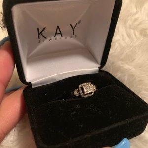 Diamond ring 1/6 carat. Sterling Silver/10K gold